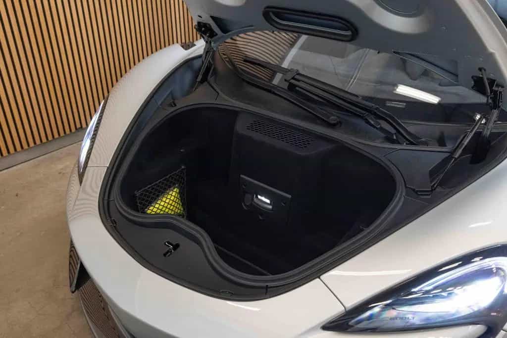 McLaren 600LT *FULL PPF*CARBON* 09/2020-photo-2