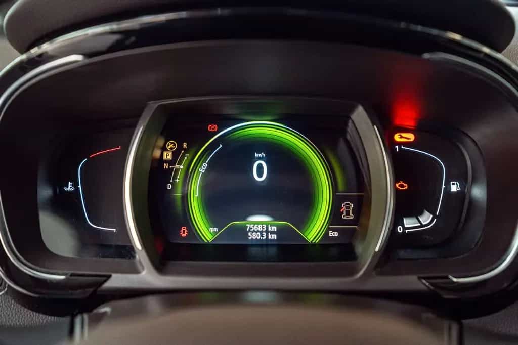 Renault Espace Energy TCe 225 EDC Initiale Paris*HeadUp* 08/2018-photo-18