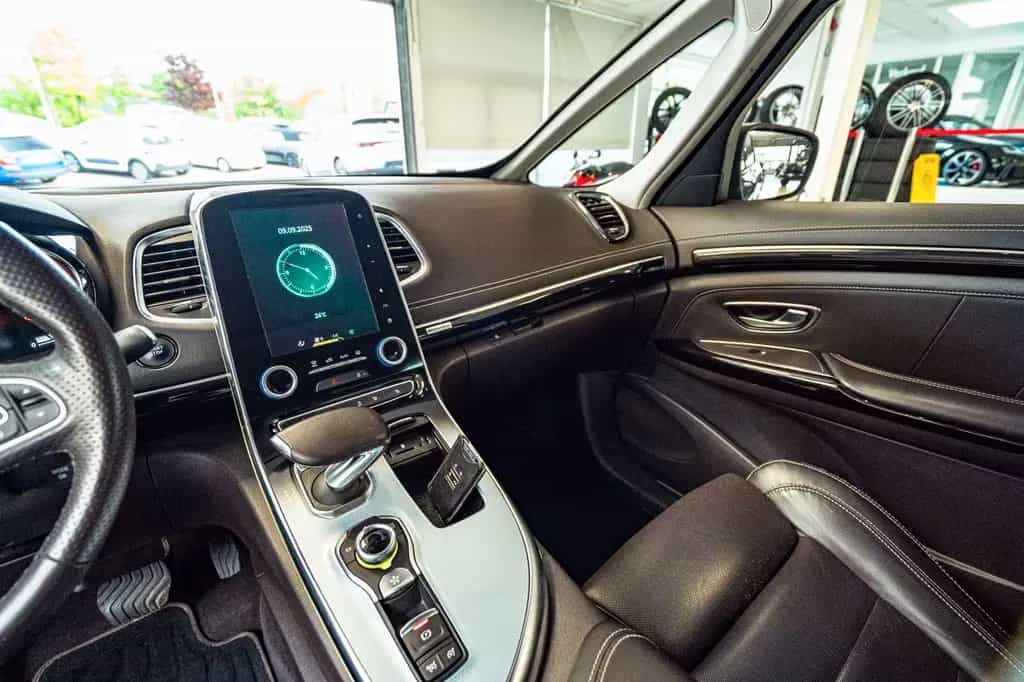 Renault Espace Energy TCe 225 EDC Initiale Paris*HeadUp* 08/2018-photo-21