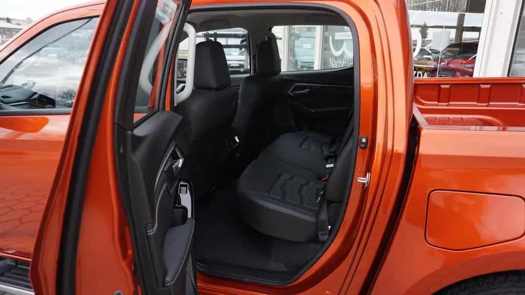 Isuzu D-Max 1.9D Double Cab 4WD LSE *LED*KAMERA*AKTION 03/2025-photo-13