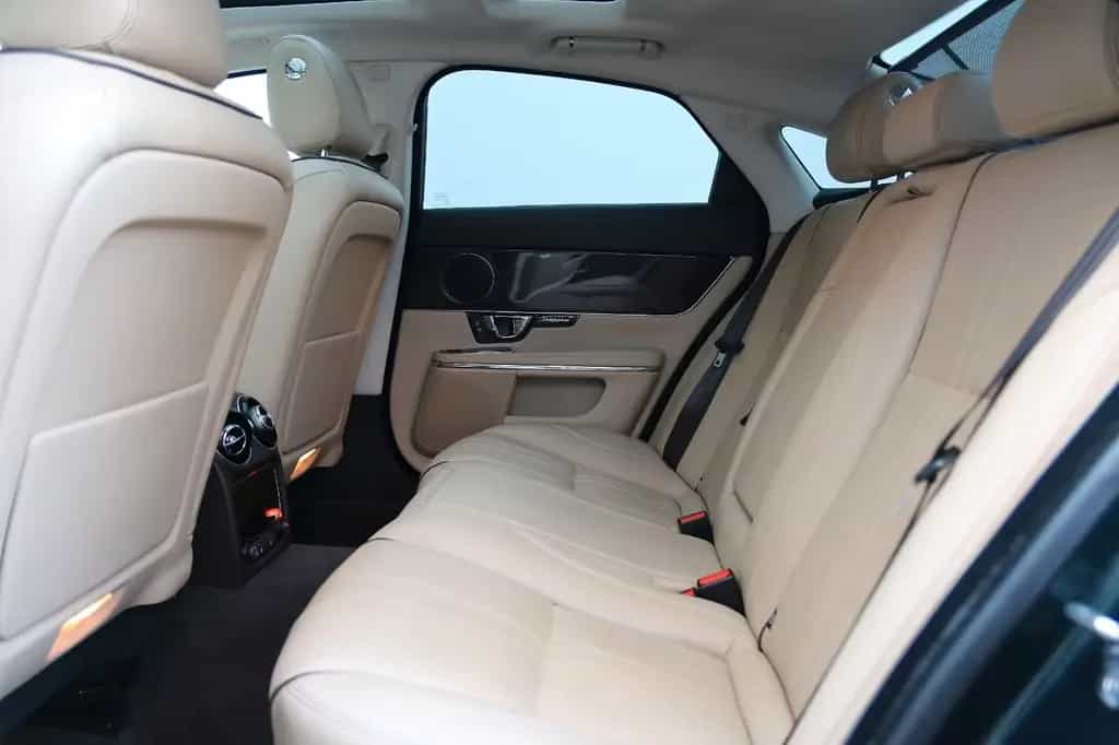 Jaguar XJ Premium Luxury Pano SoftClose Kamera 01/2016-photo-10