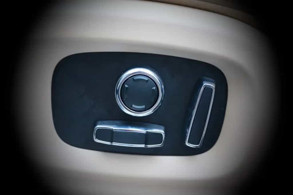 Jaguar XJ Premium Luxury Pano SoftClose Kamera 01/2016-photo-15