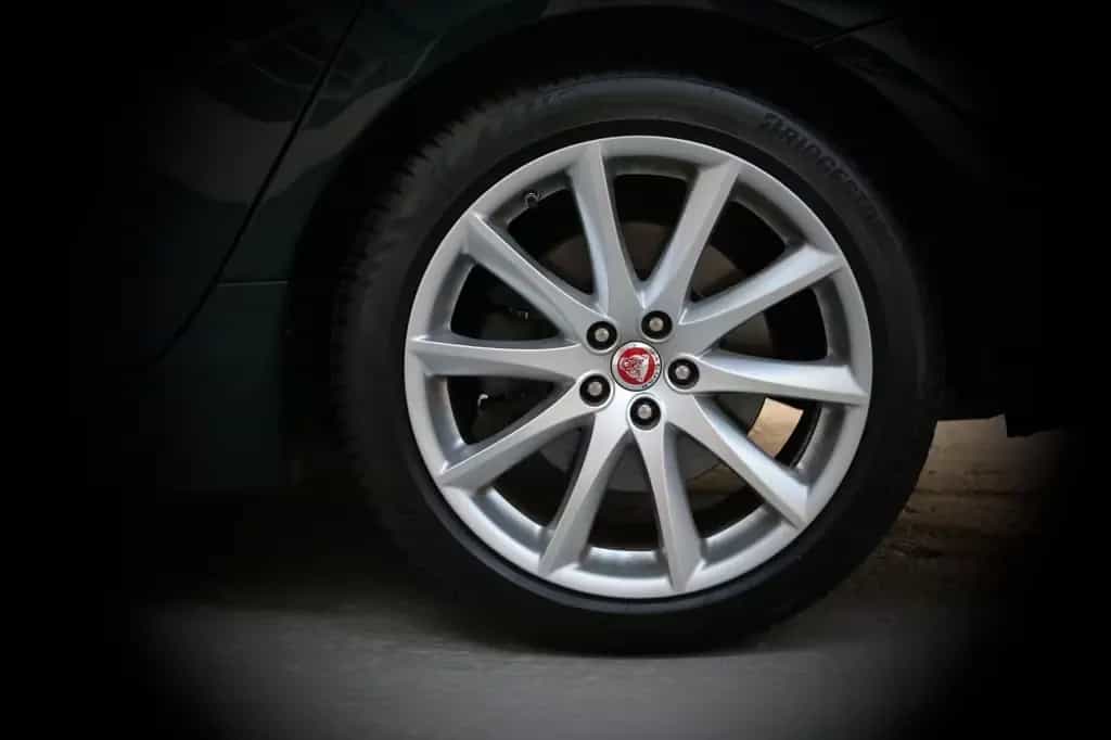 Jaguar XJ Premium Luxury Pano SoftClose Kamera 01/2016-photo-25