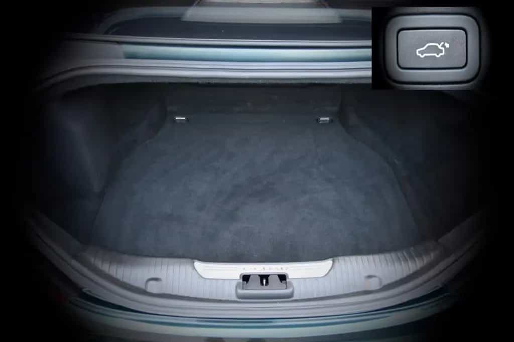Jaguar XJ Premium Luxury Pano SoftClose Kamera 01/2016-photo-26