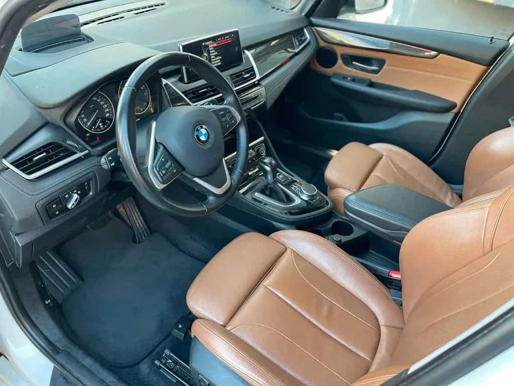 BMW 220 Gran Tourer LuxuryLine 2.HD|LED|PANO|KAMERA 05/2017-photo-13