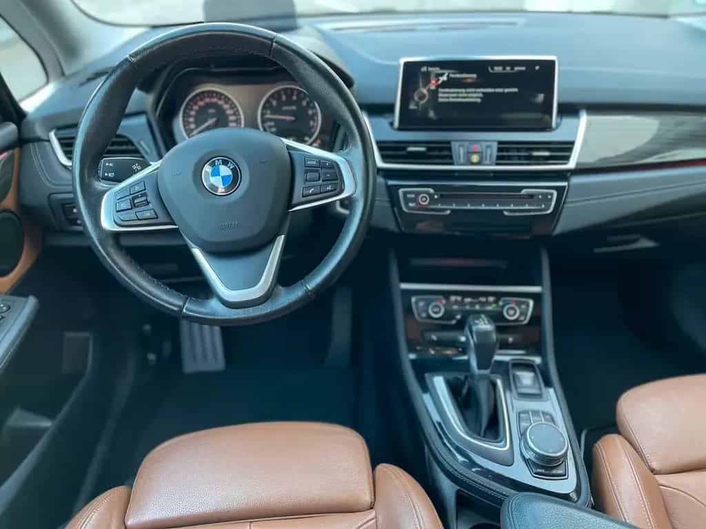 BMW 220 Gran Tourer LuxuryLine 2.HD|LED|PANO|KAMERA 05/2017-photo-16