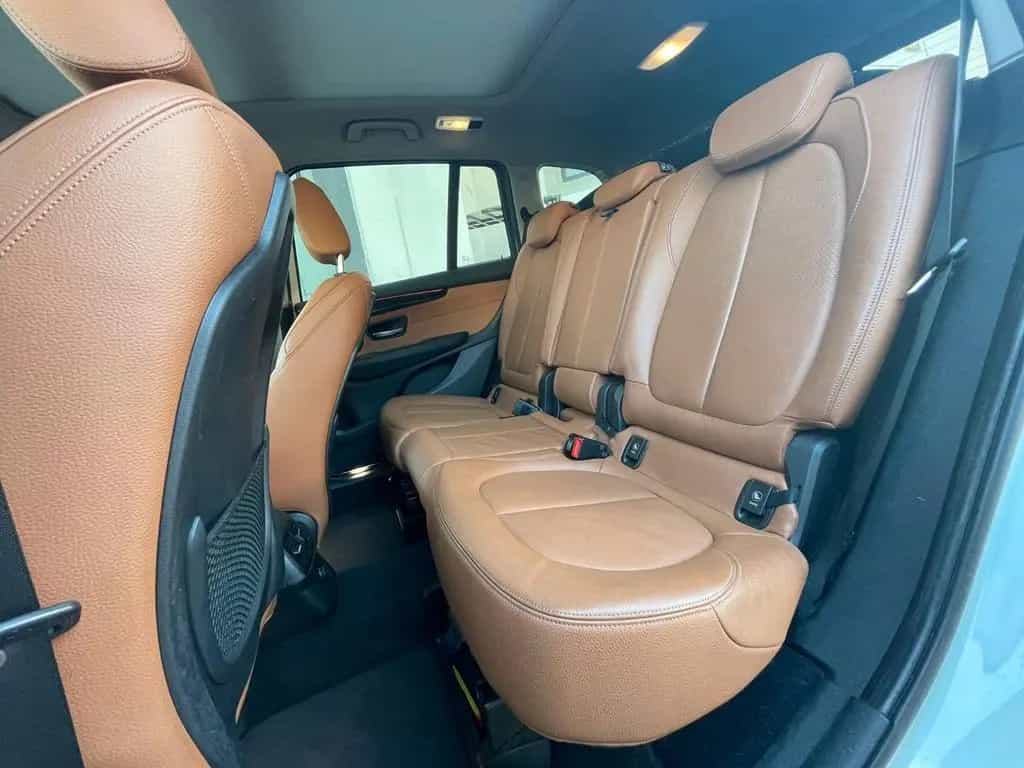 BMW 220 Gran Tourer LuxuryLine 2.HD|LED|PANO|KAMERA 05/2017-photo-26