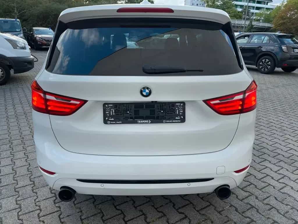 BMW 220 Gran Tourer LuxuryLine 2.HD|LED|PANO|KAMERA 05/2017-photo-6