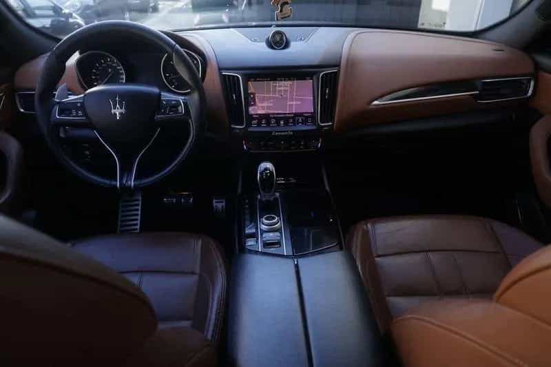 Maserati Levante Maserati Levante V6 Diesel 275 12/2017-photo-1