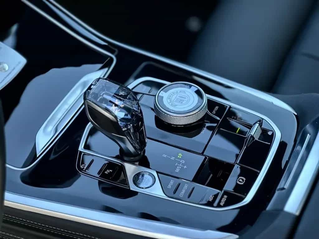ALPINA XB7 Black Line AHK B&W HiFi Standheizung 09/2025-photo-13