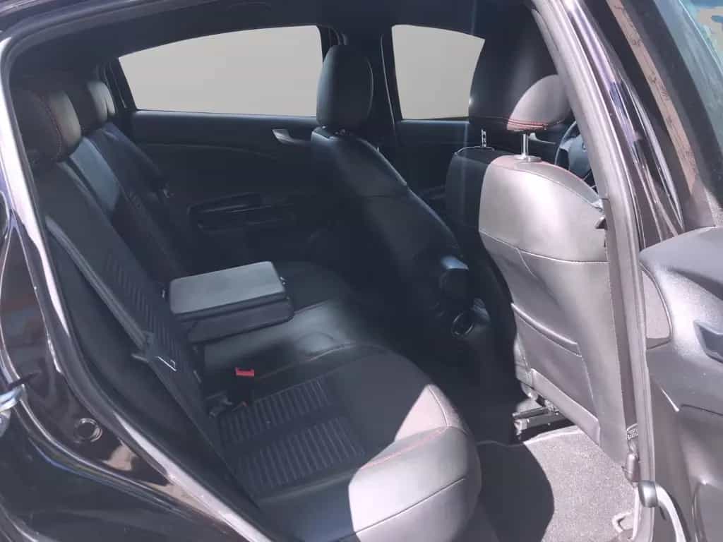 Alfa Romeo Giulietta Turismo 1.4 06/2011-photo-14