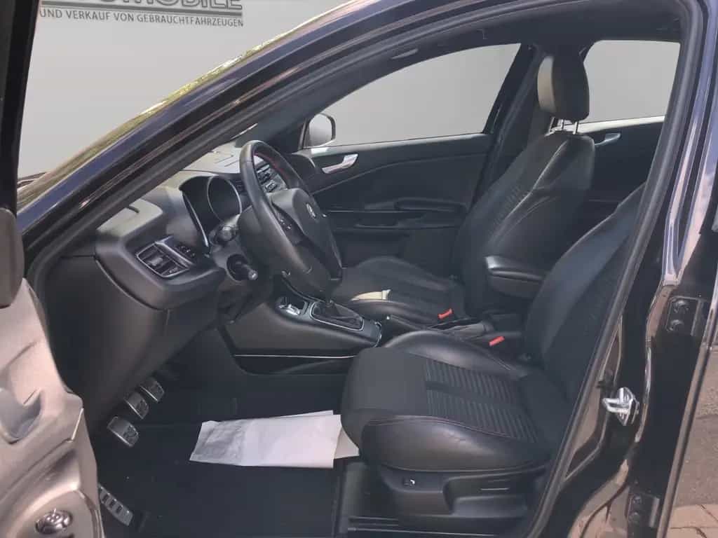 Alfa Romeo Giulietta Turismo 1.4 06/2011-photo-7