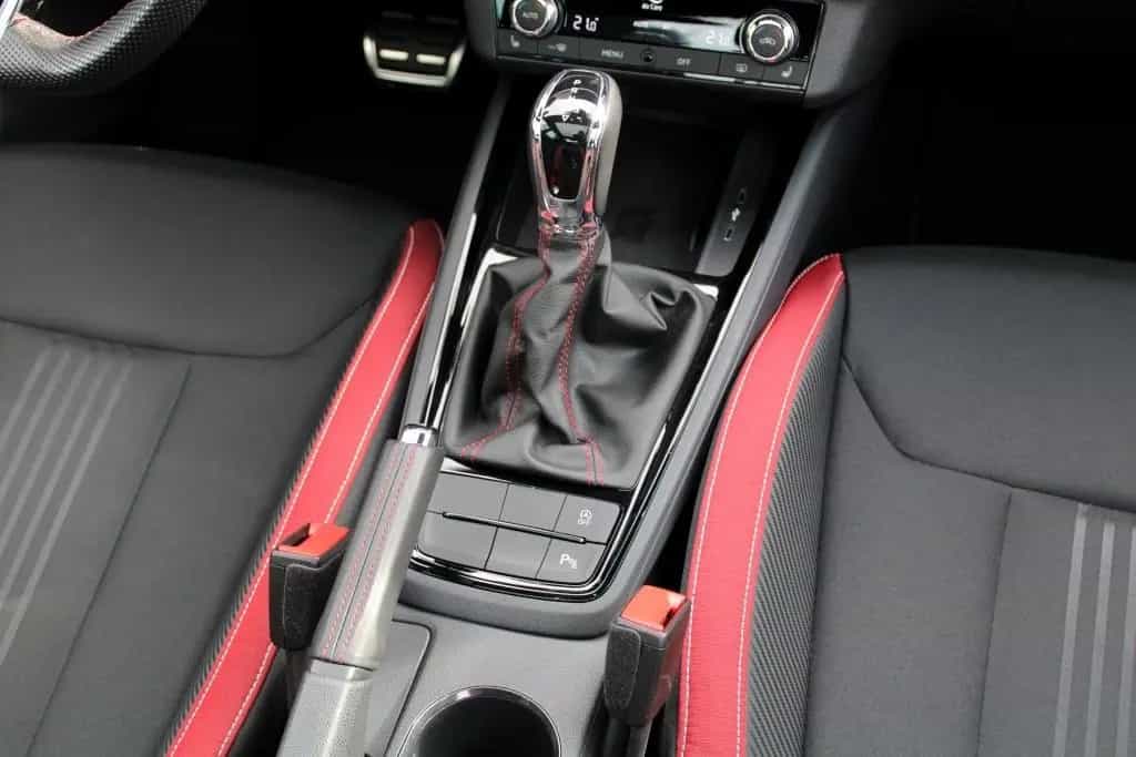 Skoda Kamiq Monte Carlo 1.5TSI DSG Monte LED PANO NAVI 08/2022-photo-14