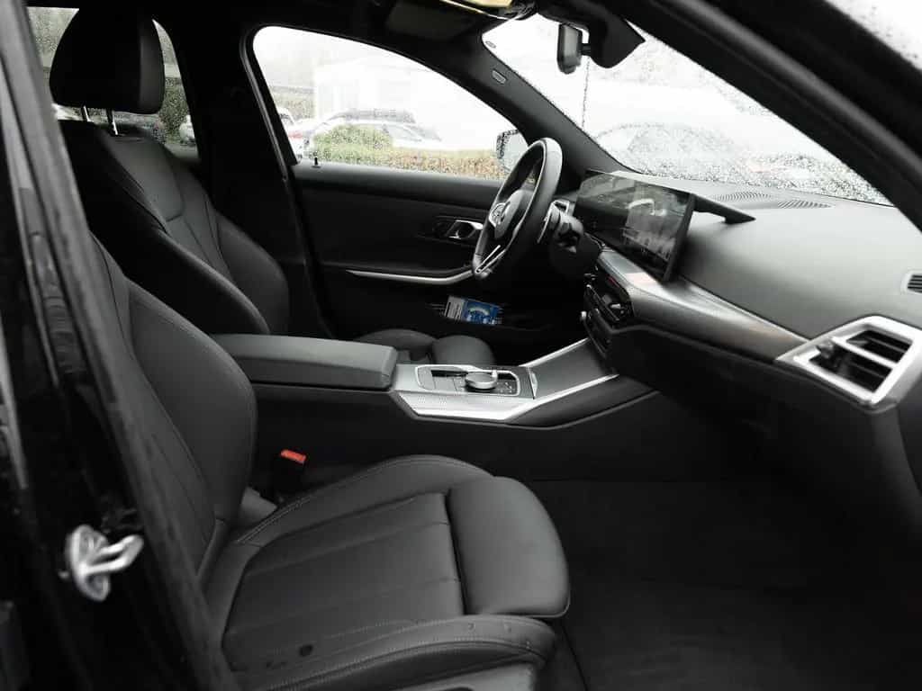 BMW 318 i Touring M-Sport FACEL. LED ACC NAVI KAMERA 12/2024-photo-8
