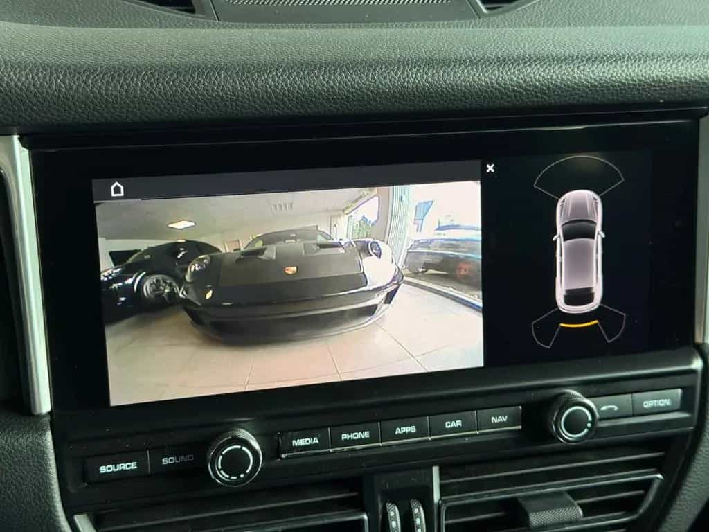 Porsche Macan Sport-Design-Paket 18-Wege Bose LED R20 01/2019-photo-13