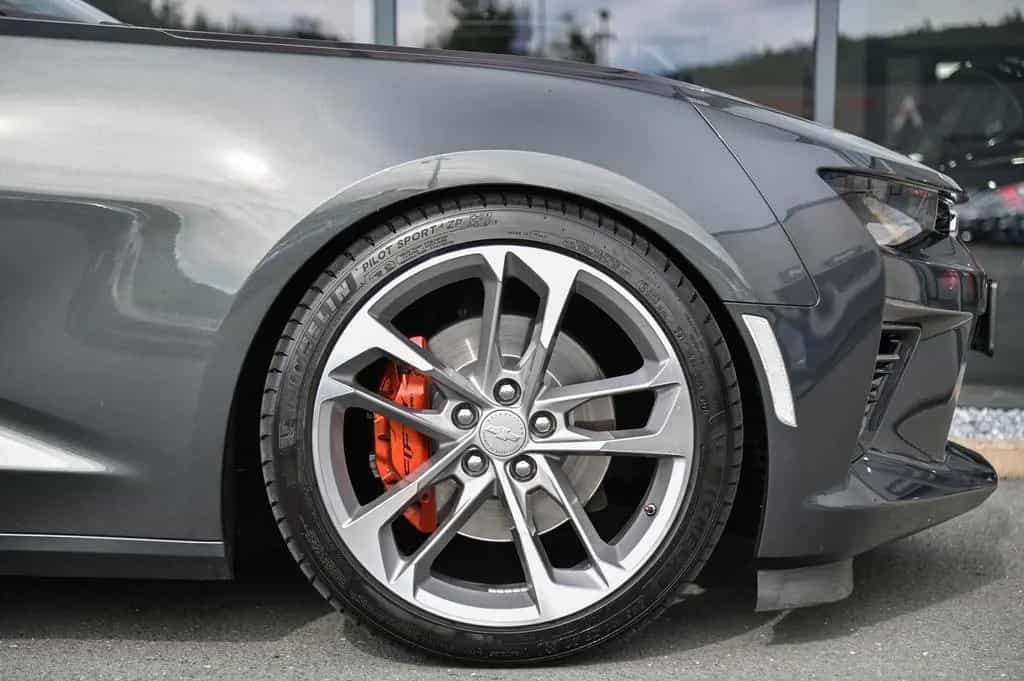 Chevrolet Camaro V8 Aut. FIFTY* 50th Anniversary Edition!* 05/2017-photo-34