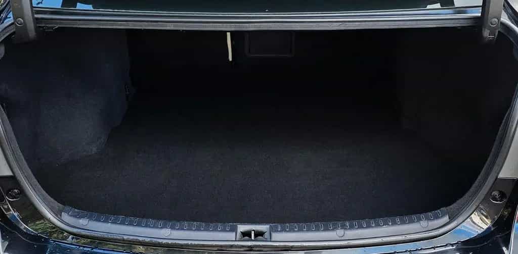 Toyota Avensis 1.8 Executive Automatik Navi Leder Xenon 12/2011-photo-12
