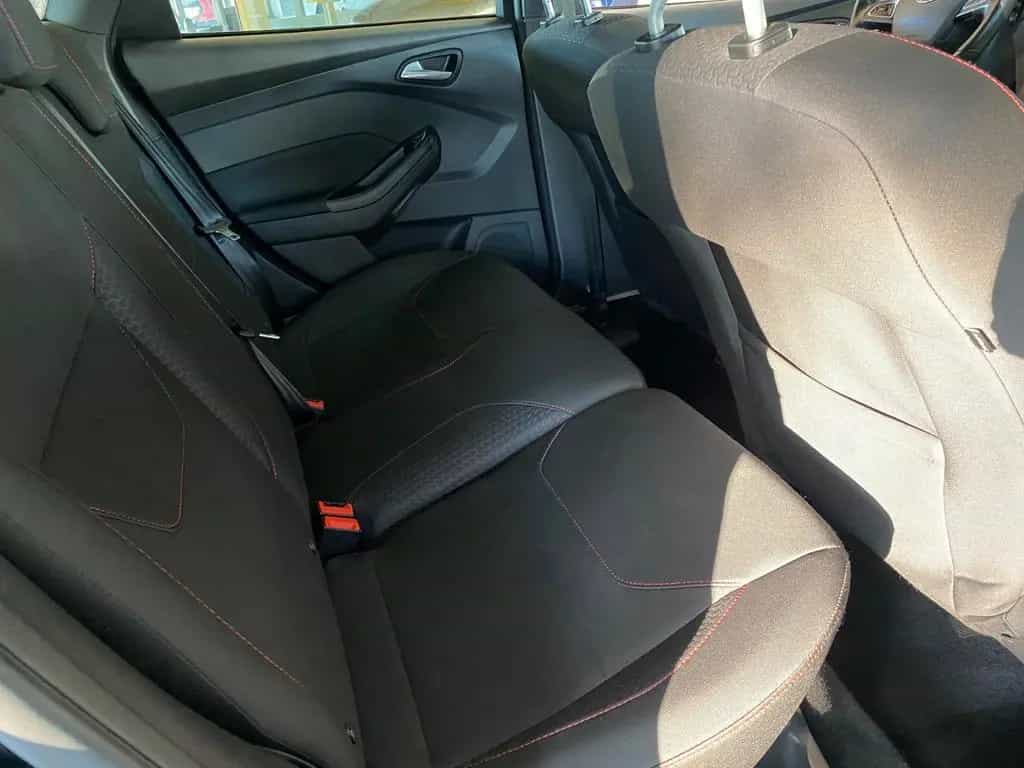 Ford Focus Turnier ST-Line EcoBoost 09/2017-photo-16
