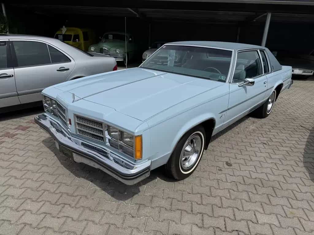 Oldsmobile Delta 88 Royale Coupe 350 V8 Klima H-Kennzeichen 09/1979-photo-2