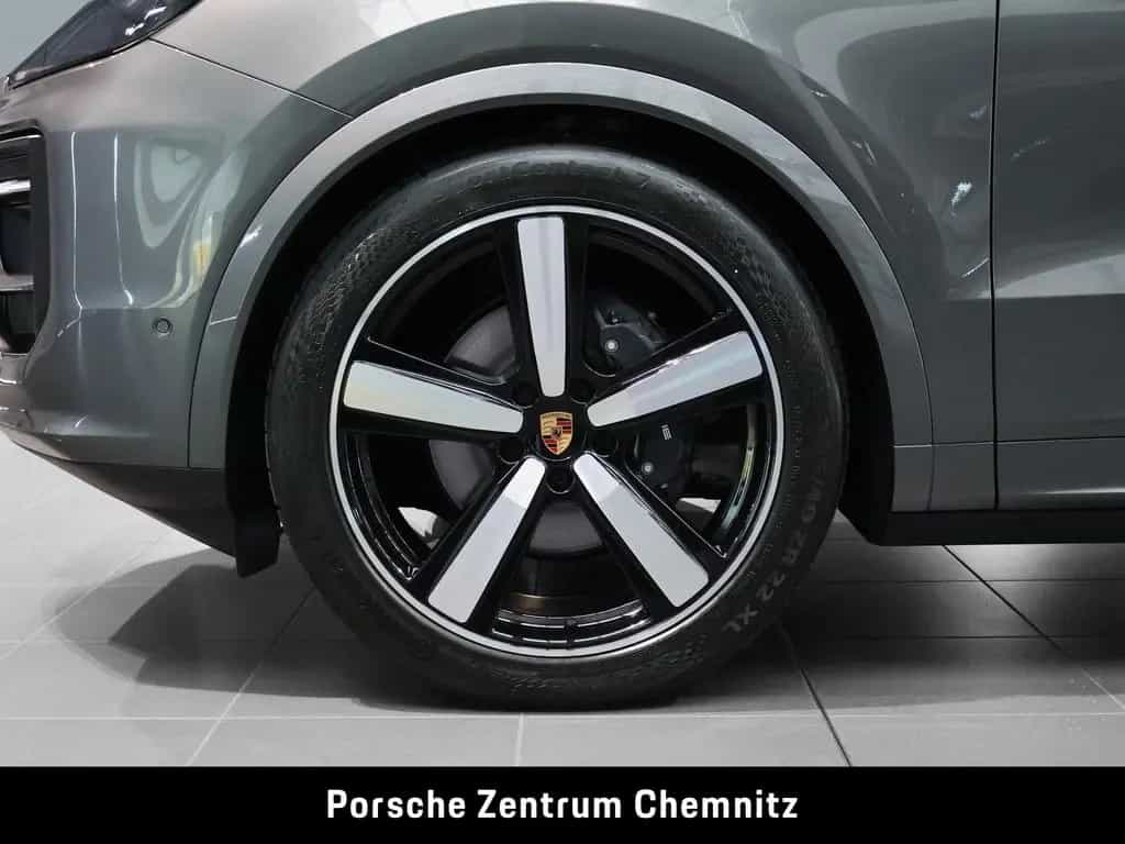 Porsche Cayenne Black Edition!;InnoDrive;Standheiz.;Head 09/2025-photo-5