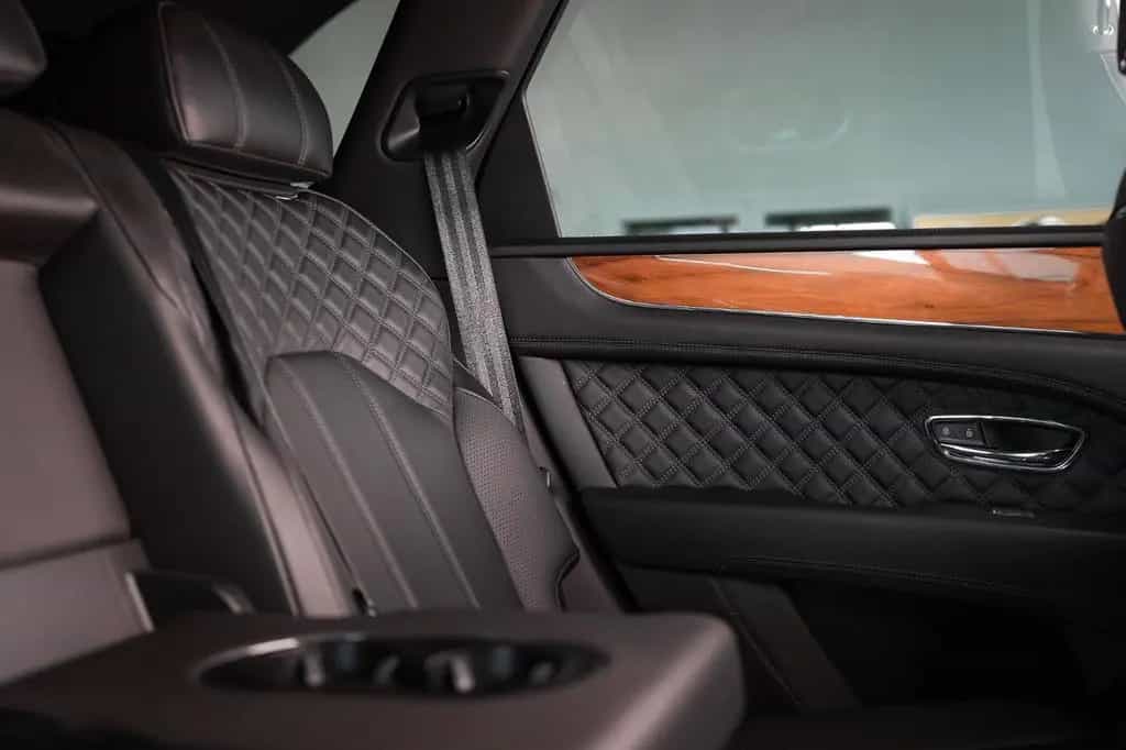 Bentley Bentayga V8 - Mulliner Driving Spec. 06/2021-photo-22