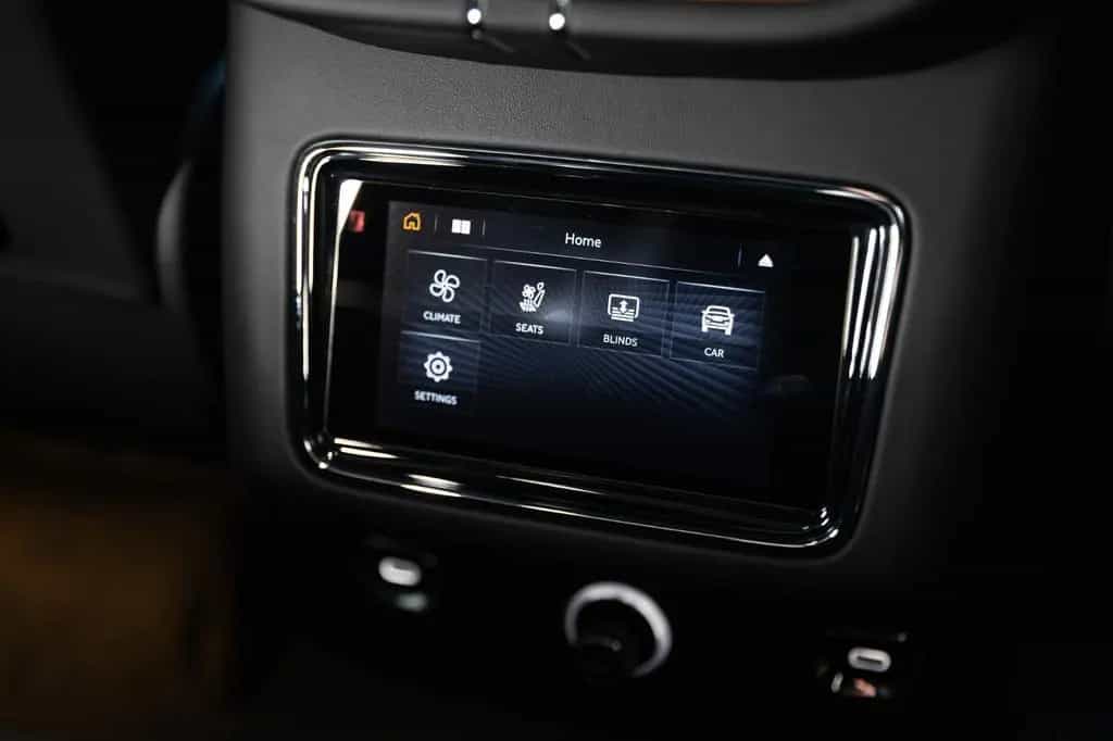 Bentley Bentayga V8 - Mulliner Driving Spec. 06/2021-photo-25