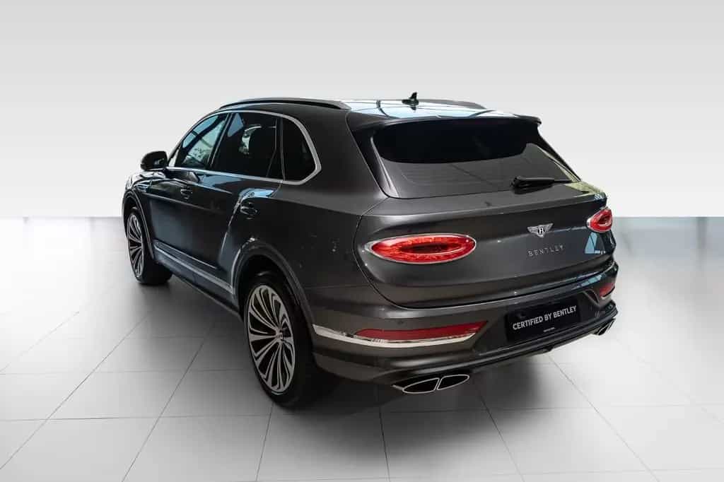 Bentley Bentayga V8 - Mulliner Driving Spec. 06/2021-photo-6