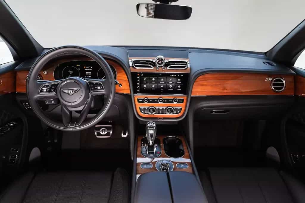Bentley Bentayga V8 - Mulliner Driving Spec. 06/2021-photo-8