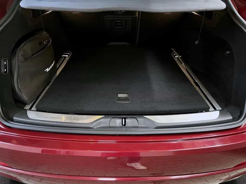 Maserati Levante SQ4*Vollausstattung* 08/2019-photo-19