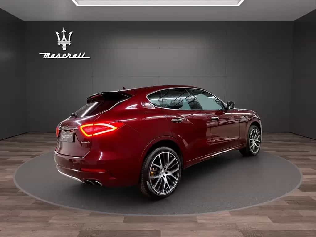 Maserati Levante SQ4*Vollausstattung* 08/2019-photo-6