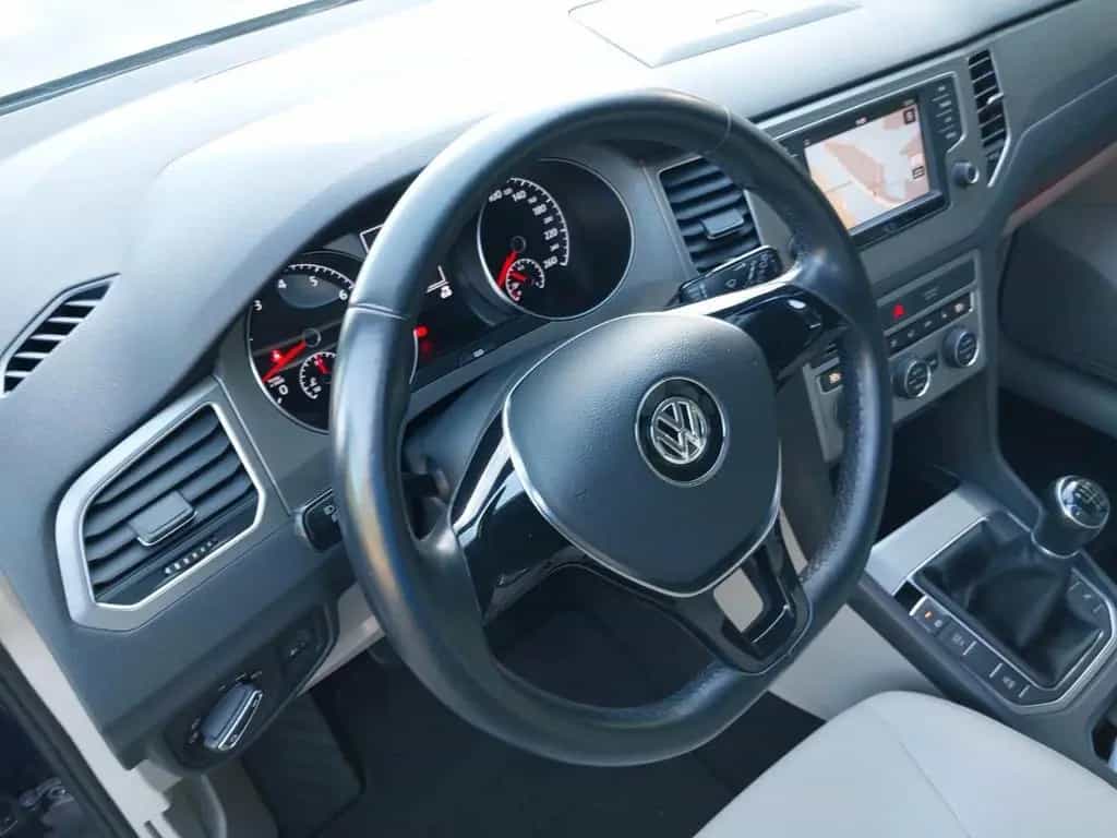 Volkswagen Golf Sportsvan VII Comfortline Standheizung SHZ 11/2017-photo-5
