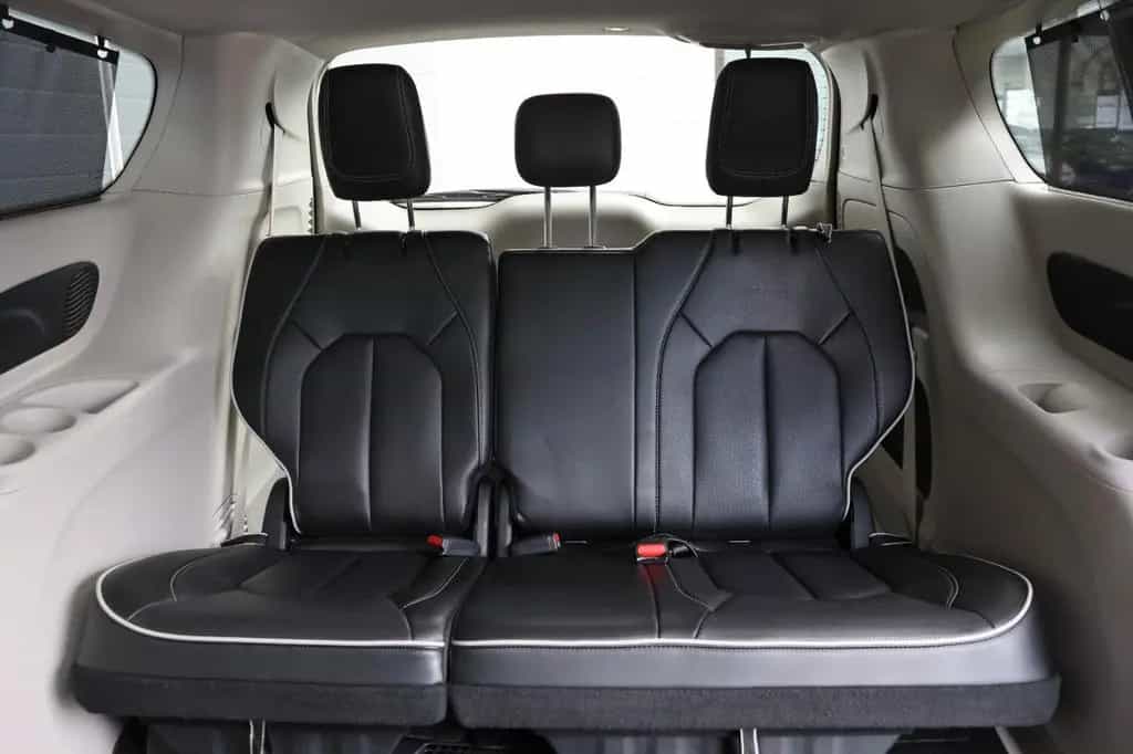 Chrysler Pacifica 3.6 LIMITED/ACC/PANO/4xSHZ/LHZ/SBL/KAM 04/2023-photo-10