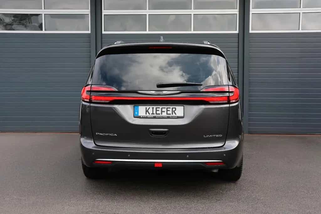 Chrysler Pacifica 3.6 LIMITED/ACC/PANO/4xSHZ/LHZ/SBL/KAM 04/2023-photo-4
