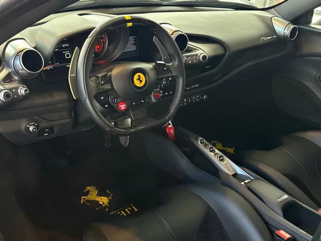 Ferrari F8 Tributo Racing|Lift|Carbon|Service neu|Garant 02/2021-photo-14