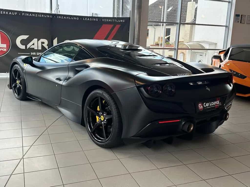 Ferrari F8 Tributo Racing|Lift|Carbon|Service neu|Garant 02/2021-photo-32