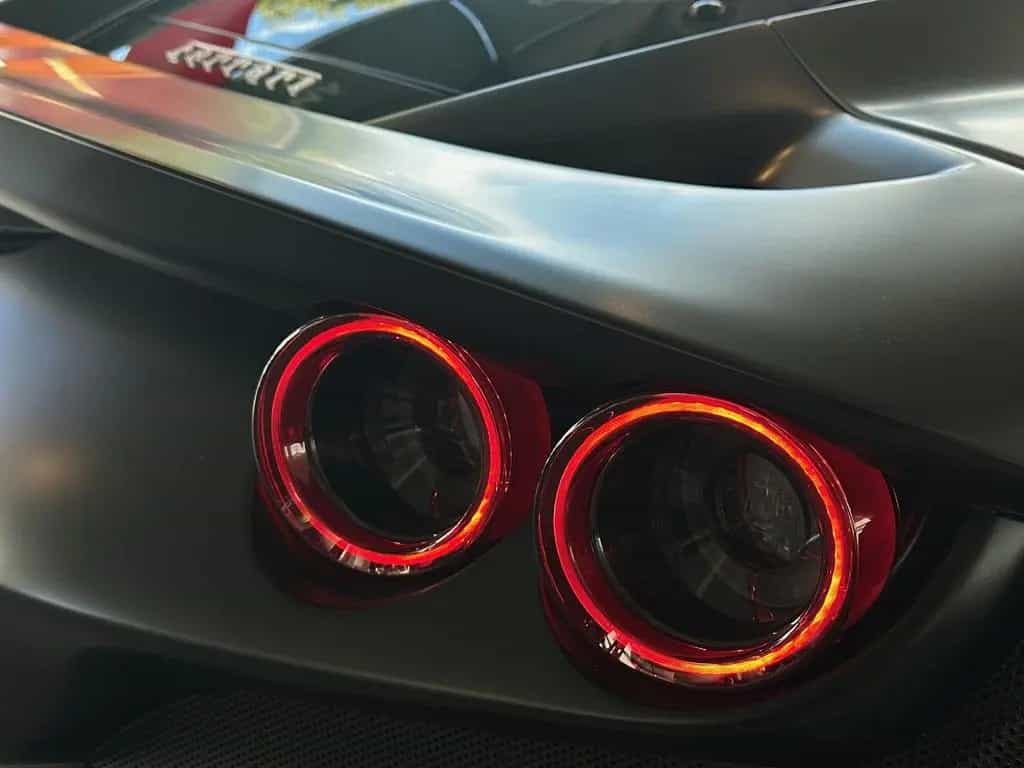 Ferrari F8 Tributo Racing|Lift|Carbon|Service neu|Garant 02/2021-photo-3