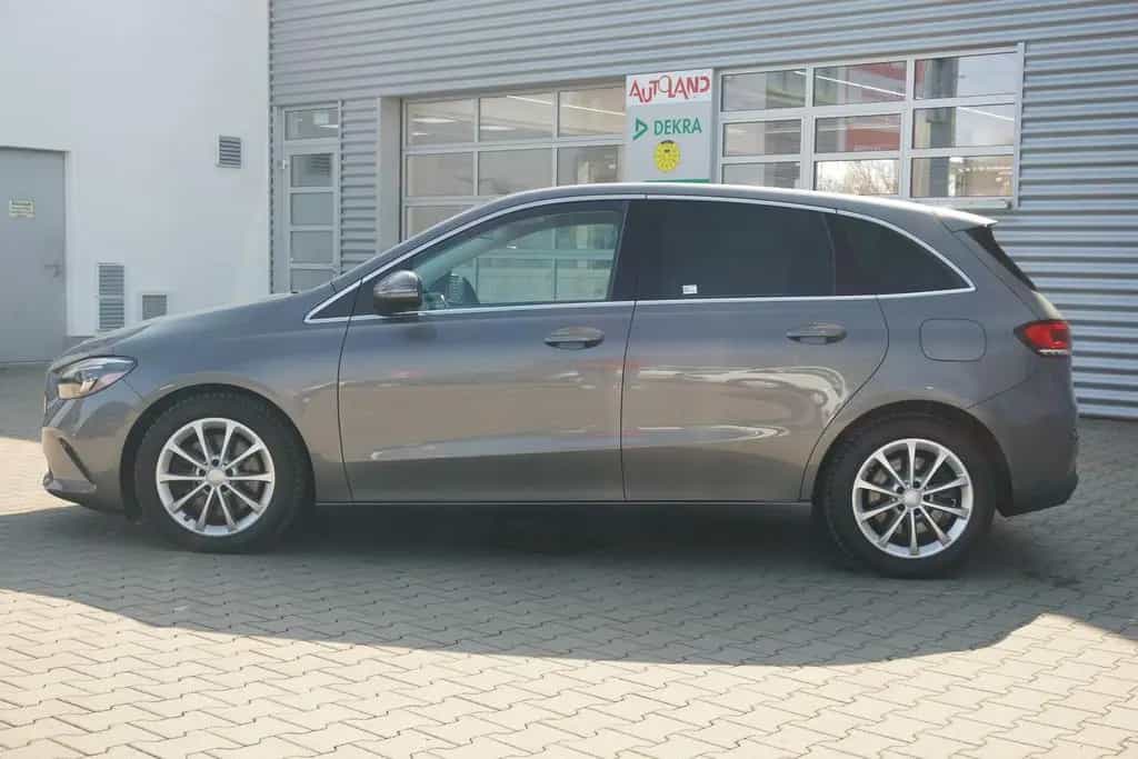 Mercedes-Benz B-Class Progressive LED AHK Navi Teilleder Kamera 03/2019-photo-8