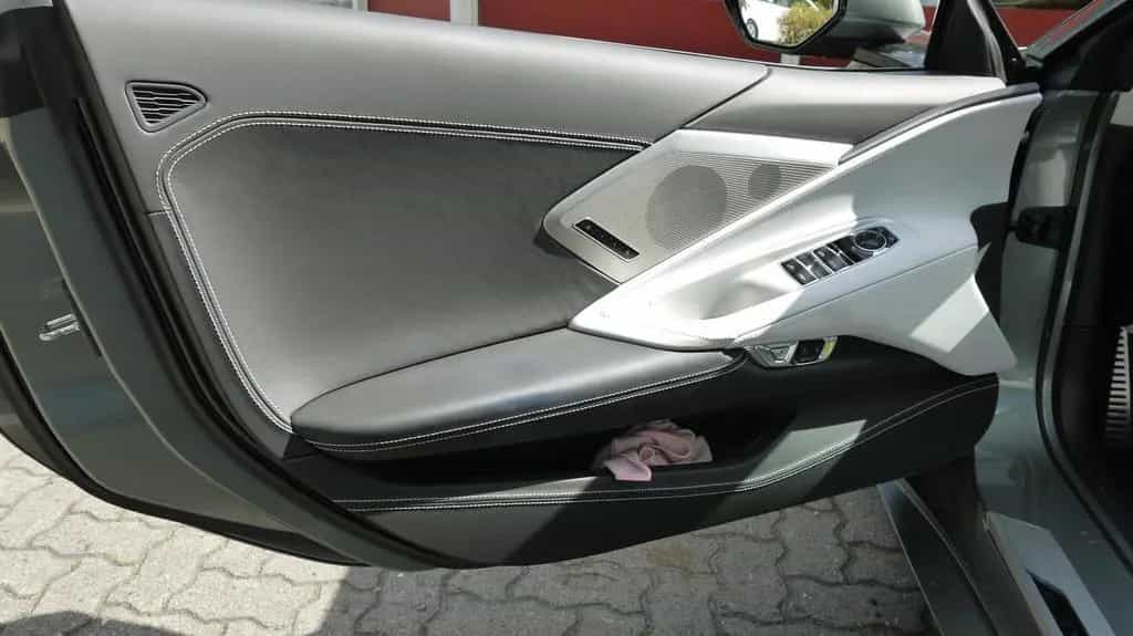 Corvette C8 LT3 Cabrio 70 Jahre Deutsche Erstauslieferung 08/2023-photo-10