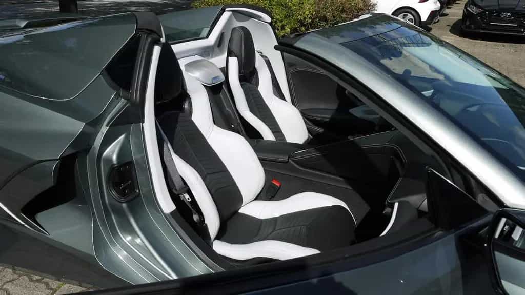 Corvette C8 LT3 Cabrio 70 Jahre Deutsche Erstauslieferung 08/2023-photo-13