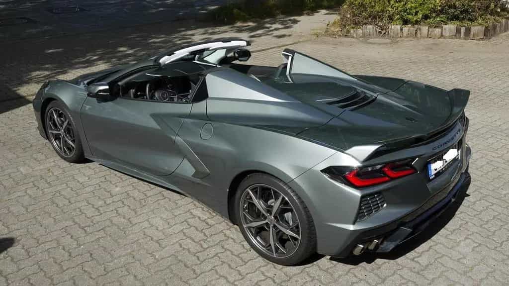 Corvette C8 LT3 Cabrio 70 Jahre Deutsche Erstauslieferung 08/2023-photo-3
