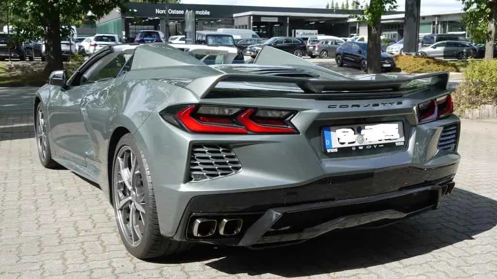 Corvette C8 LT3 Cabrio 70 Jahre Deutsche Erstauslieferung 08/2023-photo-4