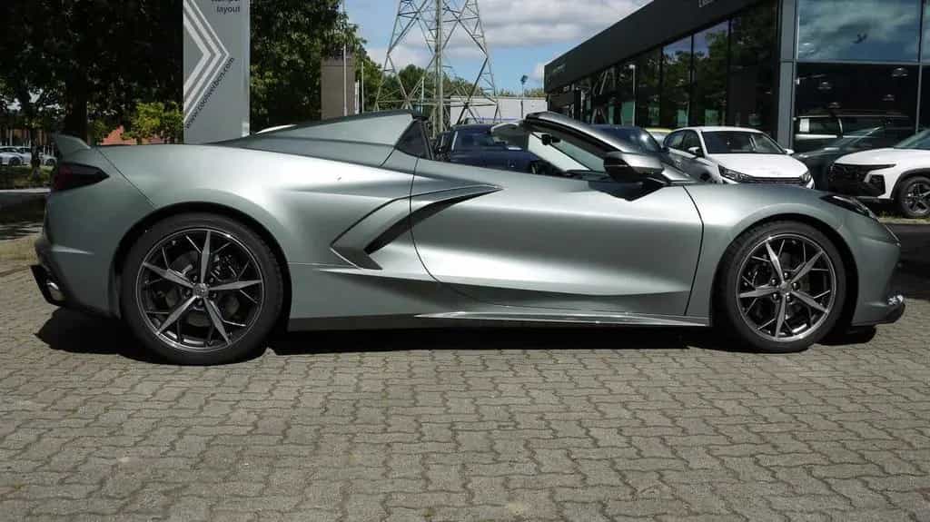 Corvette C8 LT3 Cabrio 70 Jahre Deutsche Erstauslieferung 08/2023-photo-7