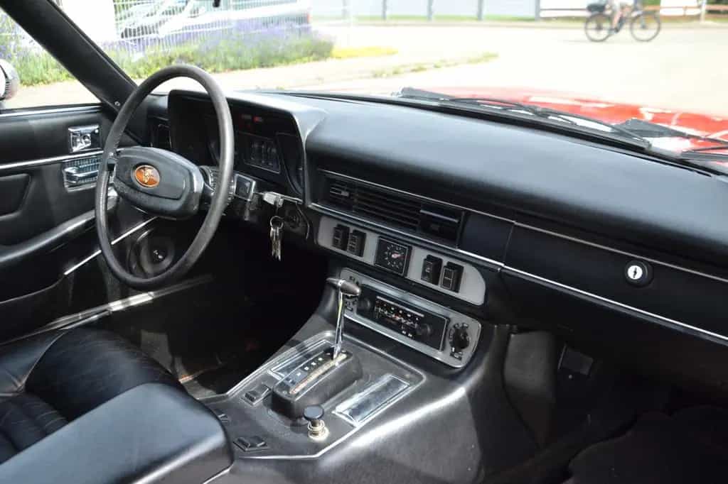 Jaguar XJS Coupe V12 Oldtimer-Zulassung/2.Hand/70000 KM 06/1977-photo-11