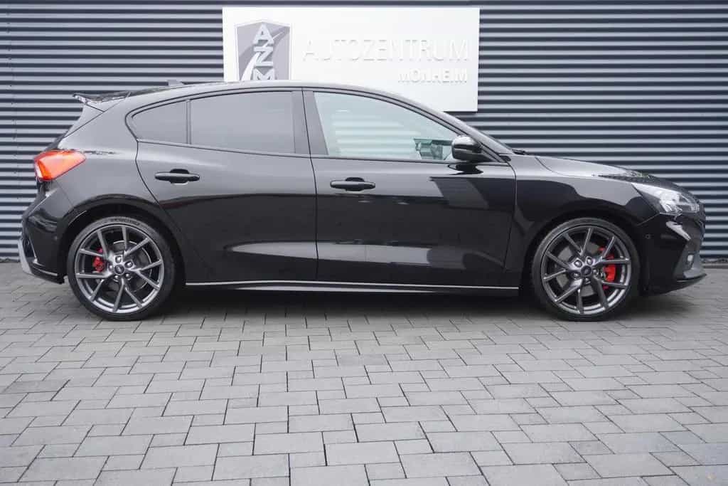Ford Focus ST RECARO|KAMERA|KEYLESS|HEAD-UP|ACC|LED 10/2021-photo-4