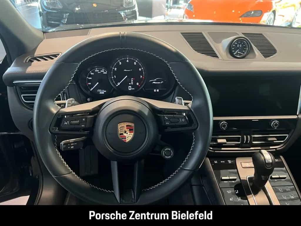 Porsche Macan T Panoramadach Rückfahrkamera Sport Chrono 03/2024-photo-17
