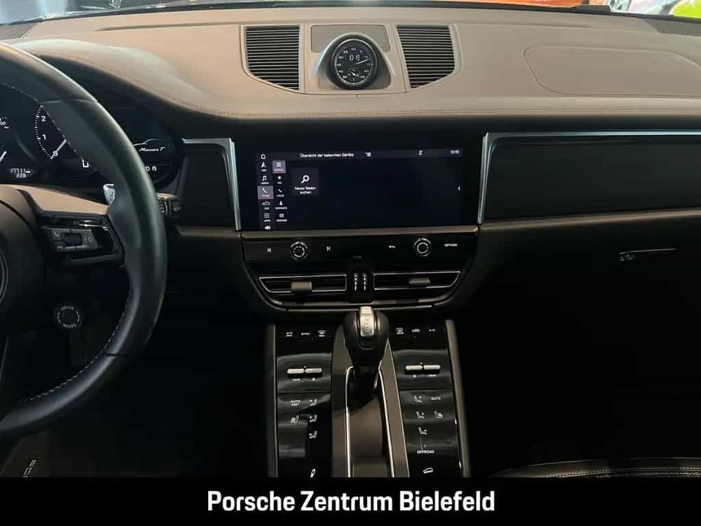 Porsche Macan T Panoramadach Rückfahrkamera Sport Chrono 03/2024-photo-23