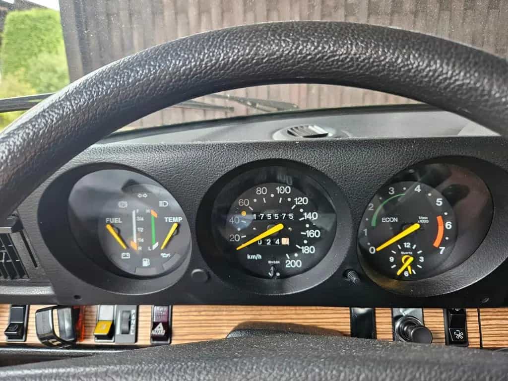 Saab 99 06/1984-photo-11
