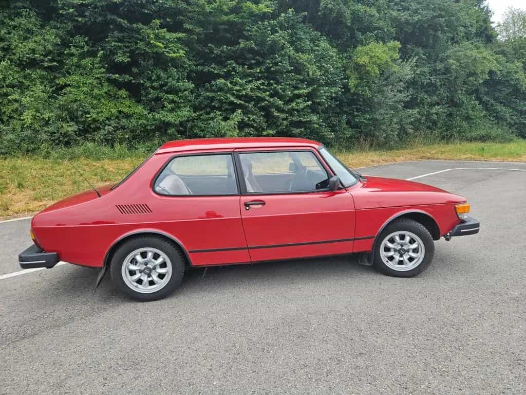 Saab 99 06/1984-photo-2