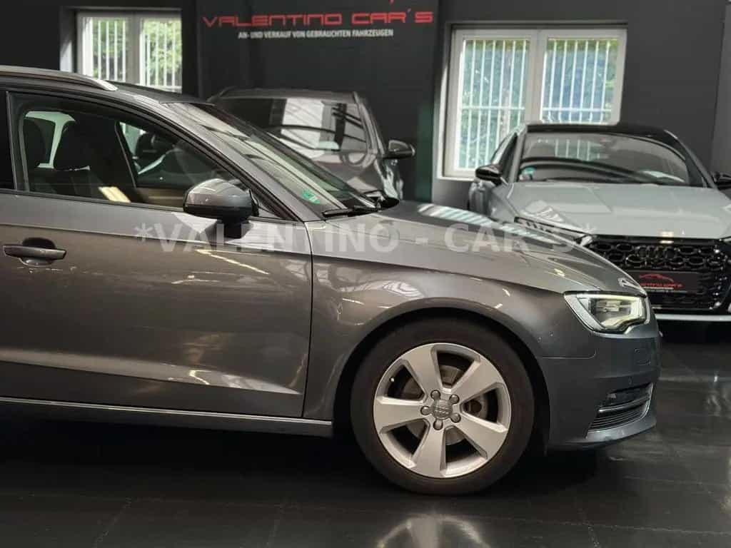 Audi A3 2.0 TDI Sportback/Navi/Shz/Temp/Pdc/BiXen/Ahk 01/2015-photo-30