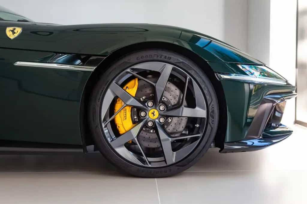 Ferrari 12Cilindri 06/2025-photo-8